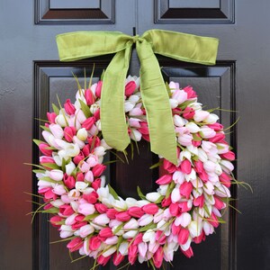 Spring Wreath Tulip Wreath Spring Decor Pretty in Pink Outdoor Wreath Spring Wreaths Pink Tulips 20 inch image 1