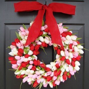 Spring Wreath Tulip Wreath Spring Decor Pretty in Pink Outdoor Wreath Spring Wreaths Pink Tulips 20 inch image 2