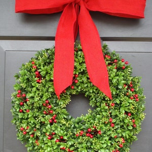 Christmas Berries Boxwood Holiday Wreath Christmas Wreath with Designer Ribbon, Boxwood Wreath, Berry Wreath, Winter Wreath, Sizes14-26 Inch image 4