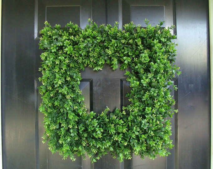 Custom Square Boxwood Wreath, Artificial Boxwood Wreath, Square Outdoor Decor,  Front Door Wreaths, THIN Wreath for