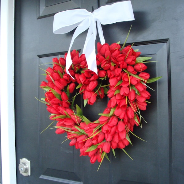 BESTSELLING Tulip Heart Wreath Valentines Day Wreath Red Heart Wreath Love Decor Valentines Day Gift Wedding Gift Decor Spring Wreath