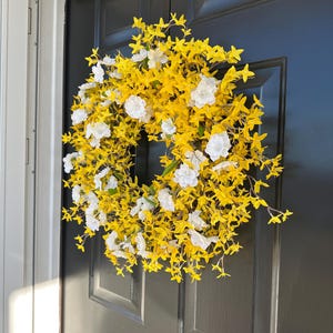 XL Yellow Forsythia Spring Wreath: Outdoor Spring Floral, Front Door Decor image 7