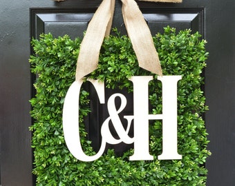 Custom Monogram Square Boxwood Wreath, Fall Boxwood Monogram Wreaths, Outdoor Door Wreath, Housewarming Gift, Wedding Wreath 20 INCH shown