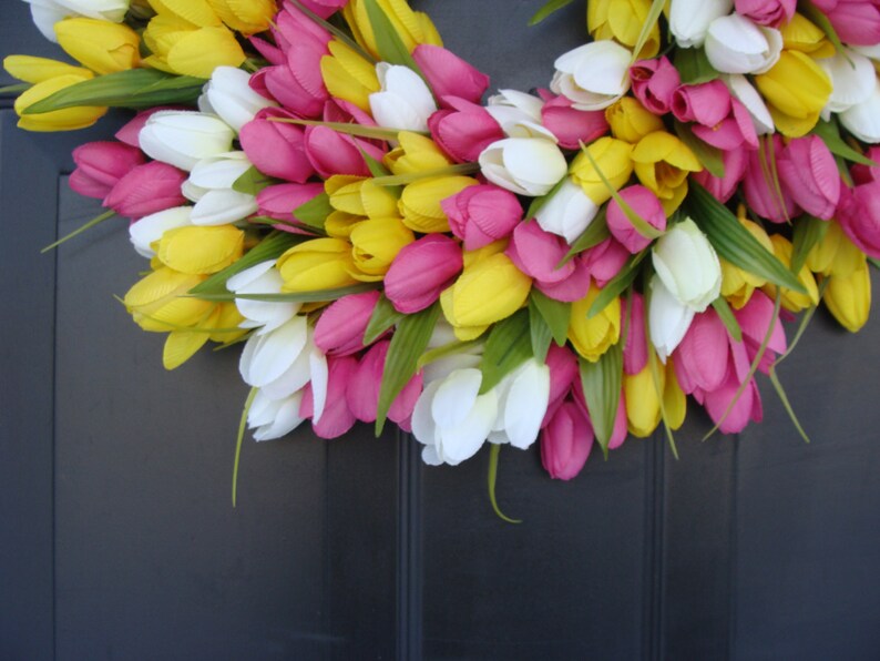 Easter Wreath Spring Wreath Spring Decor Spring Tulip Wreath, Outdoor Door Wreath, Custom Colors Summer Wreath The ORIGINAL Tulip Wreath pink/yellow/white