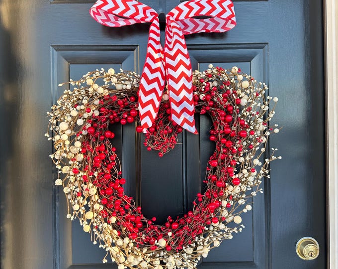 XL Berry Heart Wreath: Valentine's Day Love Decor, Front Door Valentine Gift