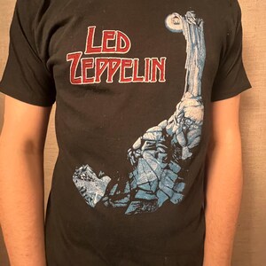 Vintage Led Zeppelin T-shirt Stairway To Heaven 70s/80s XL or L