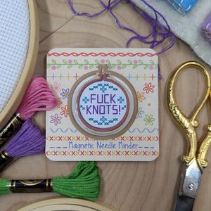 Snarky F*ck Knots-naald: borduuraccessoire voor kruissteken
