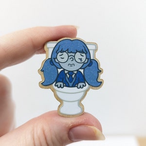 Wooden Toilet Ghost - Needle Minders - Pins - Fridge Magnets