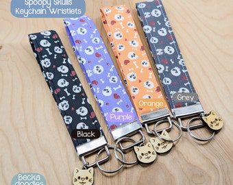 Spooky Cute Skulls Fabric Wristlet Keychain, Halloween Fabric Key Fob, Keychain Wristlet Lanyard, Modern Keychain for Women, New Car Gift