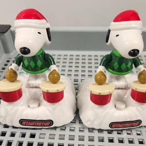 Vintage Snoopy Red Baron Wooden Music Box Peanuts Bi-plane