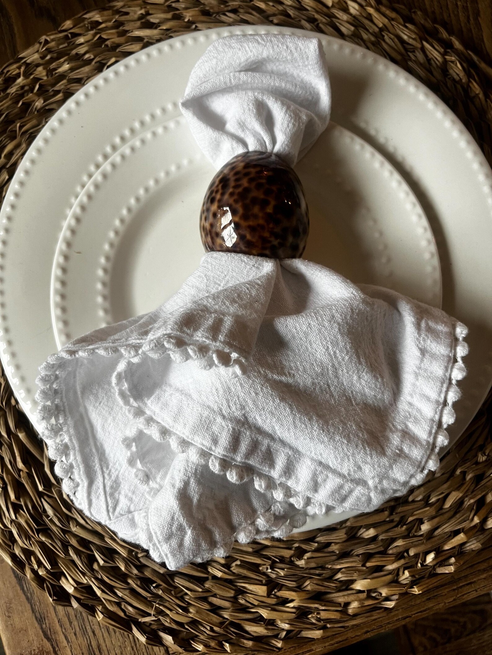 Tiger Cowrie Shell Napkin Rings. Each Napkin Ring is 10. - Etsy
