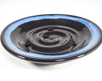 Ceramic Soap Dish that Drains, Wheel Thrown, Classic