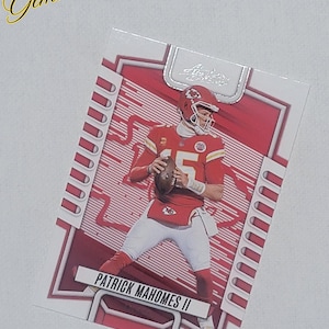 Carte à collectionner de football n°3 Patrick Mahomes II - Quarterback star des Chiefs de Kansas City - Proche de l&#39;état neuf, État neuf