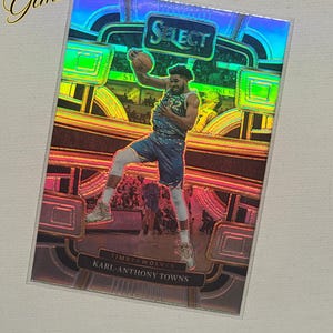 Carte de basket-ball Panini Select Concourse Karl-Anthony Towns 2023-24 2023-24 à collectionner n°5 - Timberwolves du Minnesota - Lunette Prizm