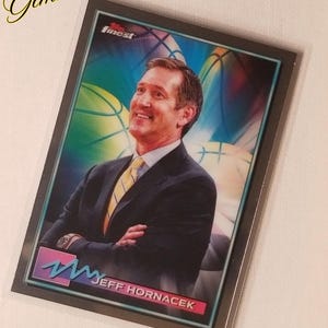 Carte à collectionner NBA Topps Finest #59 Jeff Hornacek 2021 - Proche de la légende du club 50-40-90 - État neuf