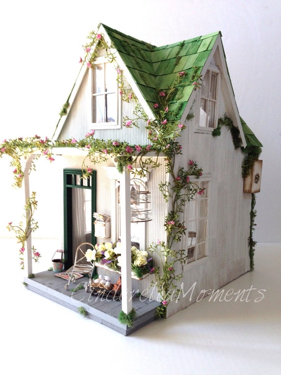 custom dollhouse