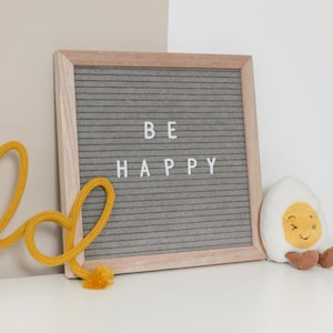Tablero de letras de fieltro gris - 25 x 25 cm - Tablero de mensajes para decoración del hogar - Decoración de habitaciones de niños - Tablón de anuncios gris