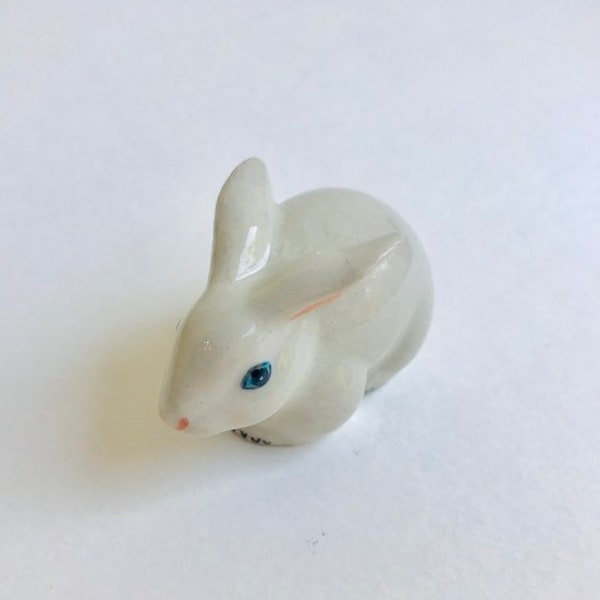 White Rabbit Figure, ceramic rabbit, bunny figure, miniature rabbit, bunny figurine, white, hare, ceramic animal, mini, little, iammie