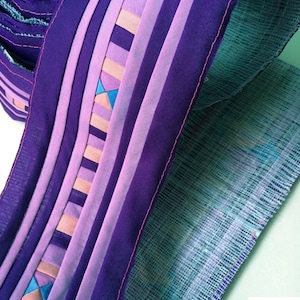 Hmong Stoff, Hmong Textil, Lisu Textil, Stoff, lila, violett, Thai Hill Tribe, Hmong, Lisu Stoff, Basteln, Quilt, genäht, Handwerk, hell