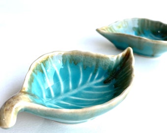 Light Blue Ceramic Leaf Bowl, ceramic plate, dish, leaf dish, sauce, small, ceramic bowl, decoration, decor, decoration, soap, candy, aqua