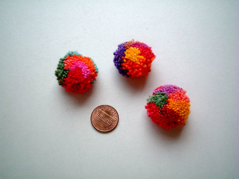 Mixed Colors Pom Poms, yarn pom poms, cotton pom pom, yarn balls, beads, pompom, party decoration, birthday, 50 pom poms, Handmade, colorful image 4