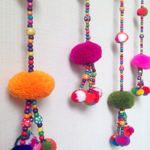 Pom Pom Garland, Lawn Green, yarn pom pom garland, party, wedding, yarn ball, colorful, rainbow, mobile, carnival, decoration, 36&quot;-47&quot;