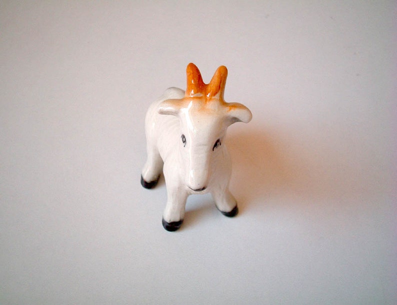 Little White Ceramic Goat: vintage style, mini animal, ceramic animal, tiny animal, little animal, decoration, miniature animal, mini, small image 2