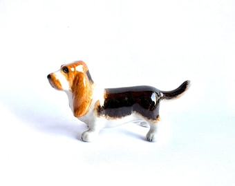 Dog figurine, Basset Hound ceramic figurine, white, Brown, standing, puppy, sitting dog figurine, pet figurine, dollhouse pets, miniature