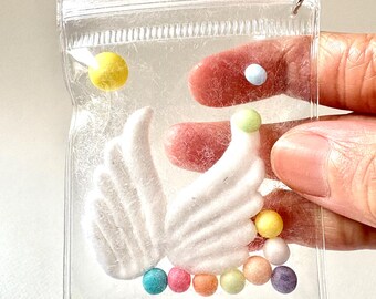 Angel Wings Squishy Toy Keychain, Stress Relief Fidget, fluffy fidget keyring, party favor