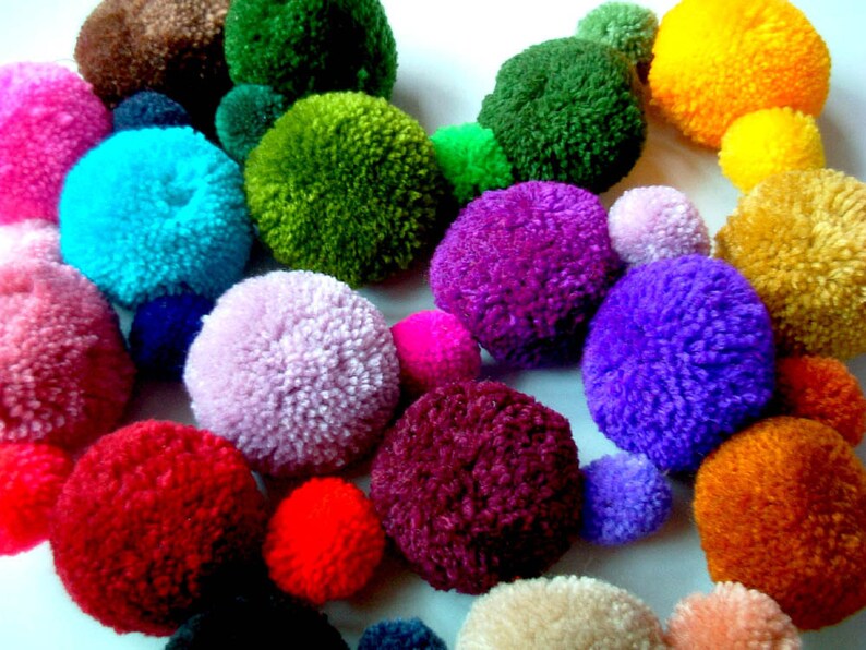 Handmade Yarn pom poms, cotton pom pom, yarn beads, yarn balls, flower, eco, colorful, party, pink, 100 poms, carnival, SALE, discount image 5