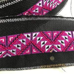 Hmong Textil, Lisu Textil, Kreuzstich, Thai Hill Tribe, Hmong, Lisu Stoff, rot, rosa, schwarz, bestickt, Handwerk, Textil, Basteln