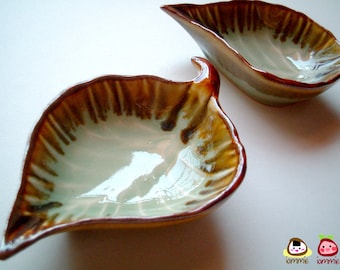 Green Ceramic Leaf Bowl, ceramic plate, dish, leaf dish, sauce, small, ceramic bowl, decoration, decor, decorative, brown