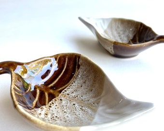 Brown White Ceramic Leaf Bowl, ceramic plate, dish, leaf dish, sauce, small, ceramic bowl, decoration, decor, decoration, soap, candy