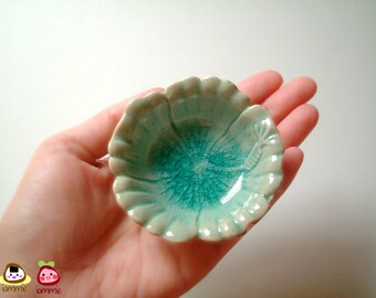 Ceramic Bowl, ceramic plate, Hibiscus, flower bowl, sauce dish, oil dish, mini, small, decoration, soap dish, small, decor, light blue