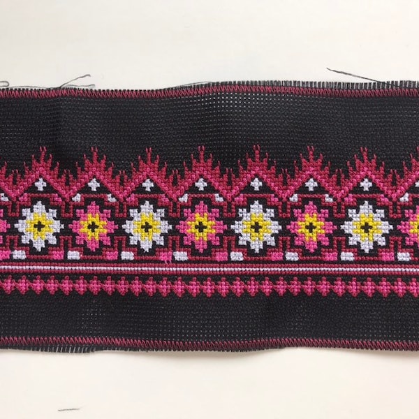 Hmong Textile, Lisu Textile, point de croix, tribu montagnarde thaïlandaise, Hmong, rouge, noir, rose, jaune, brodé, textile, éthique, fleur, artisanat