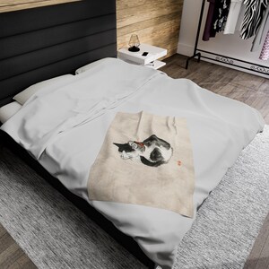 Sleeping Cat Throw Blanket: Japanese Ukiyo-e Art Fleece 30"x40" Fleece
