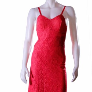 Vintage 1960s Lipstick Red Lace Slip - Size 34