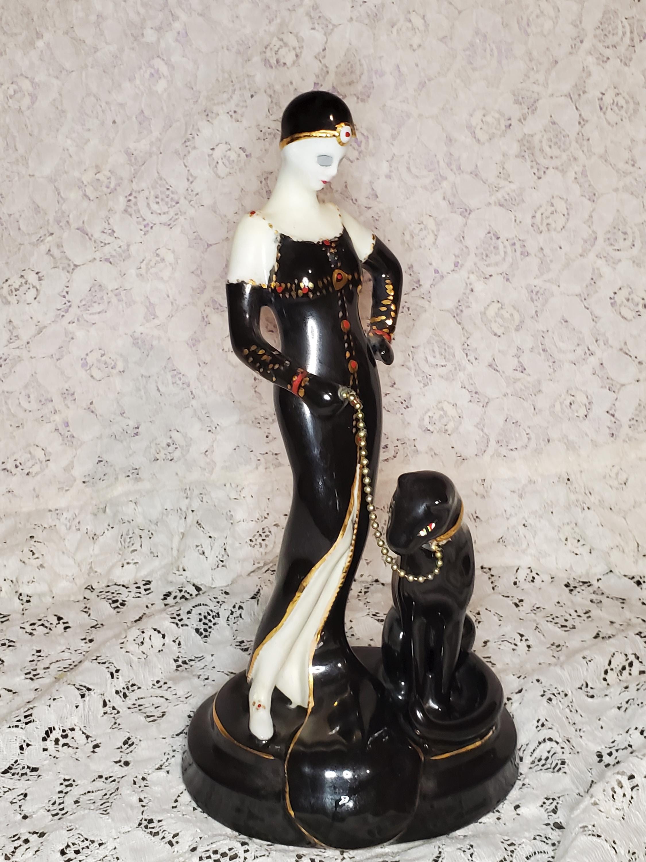大きめ ヴィンテージ フィギュア 置物 バー 貴婦人 レディー 50年代? 女性 Vintage Ceramic Lady Figurine - Etsy