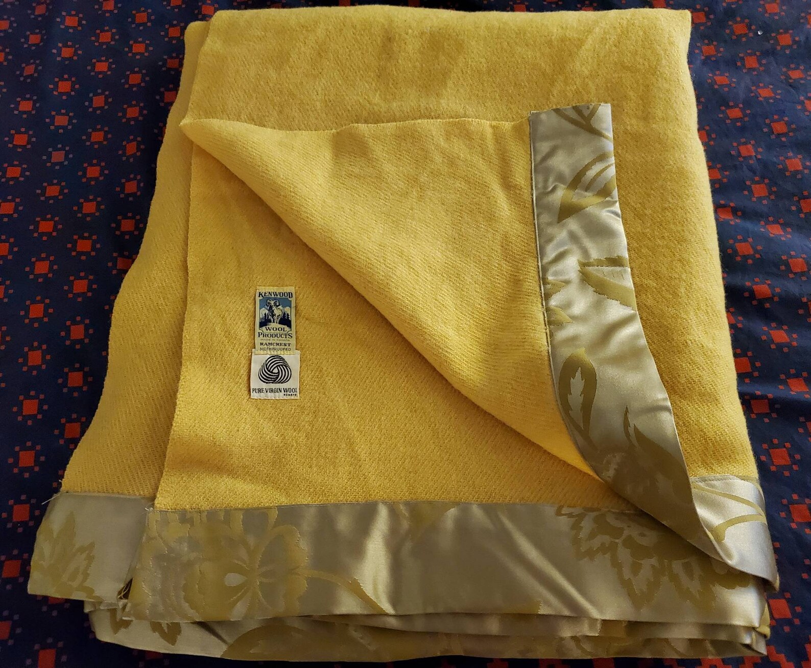 Kenwood Pure Wool Blanket Queen Size Yellow Satin Etsy