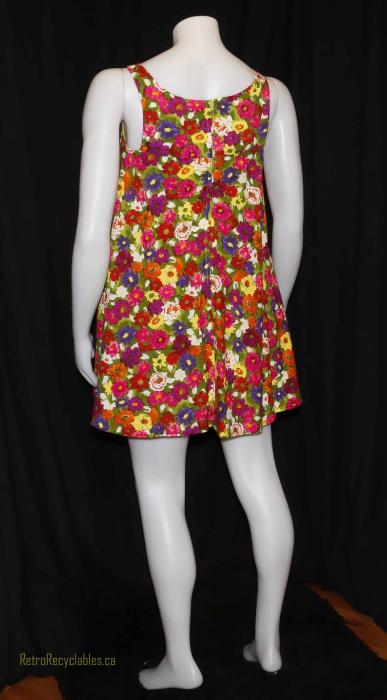 Vintage 1970 flowered tent dress by California made in the Etsy