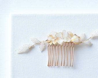 Greek Style Golden Floral Dainty Leaf Bridal Hair Comb : Elegant Wedding Hairpiece , Wedding Accessories