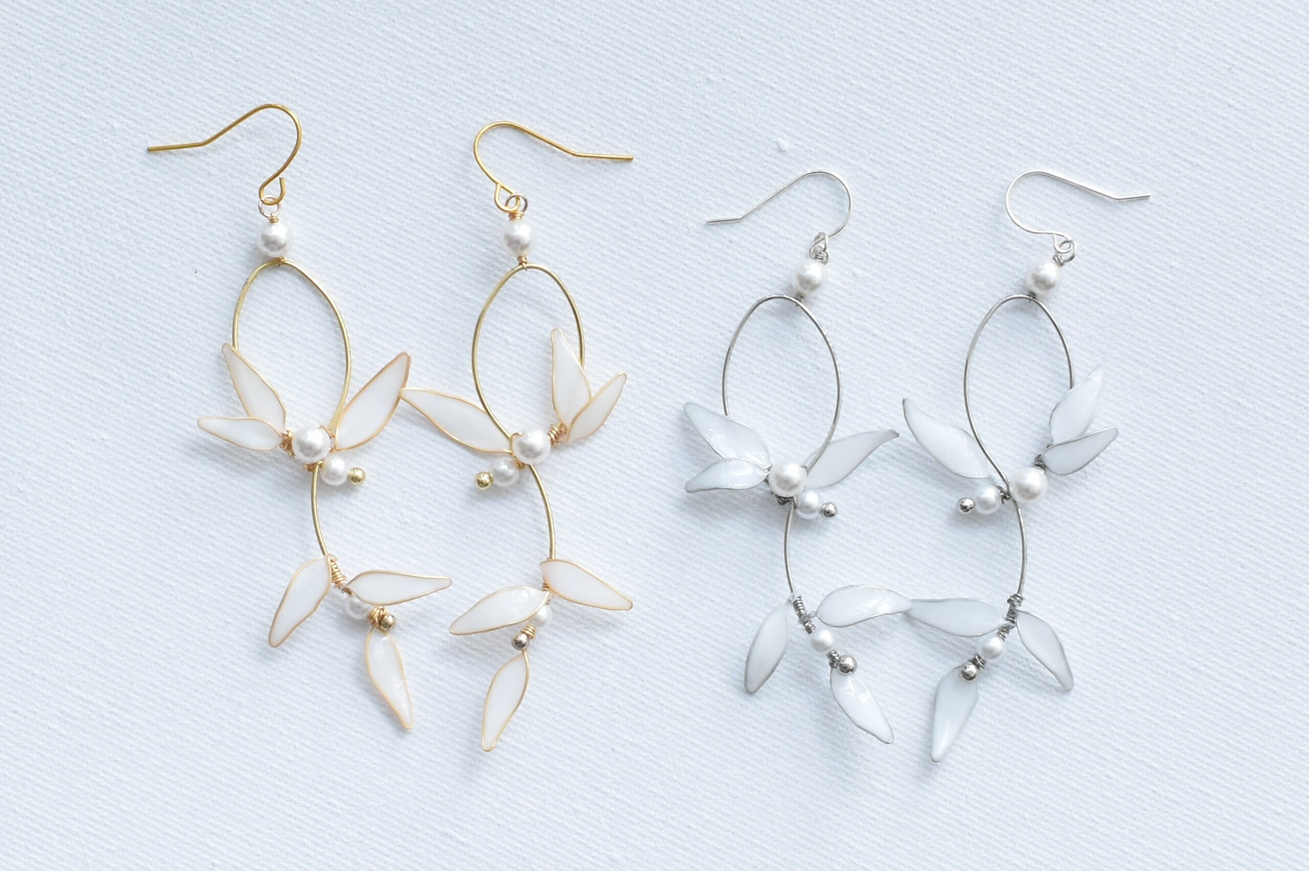 Leaf Flower Statement Earrings – Nature Inspired Fairy Earrings with Resin Flowers, Gold or Silver Leaf Bridal Jewelry, Clip On Earrings