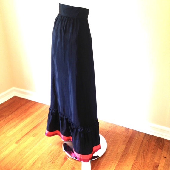 Vintage 1970's Black Maxi Skirt with Pink & Magen… - image 4