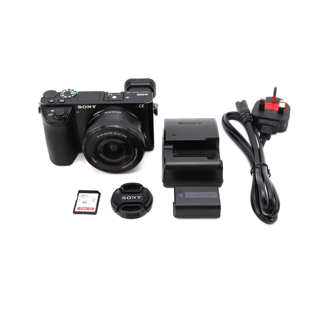 値下げ　Sony a6500 Sony A6500 Camera Full Kit With 16-50mm Zoom Lens - 24HR Postage