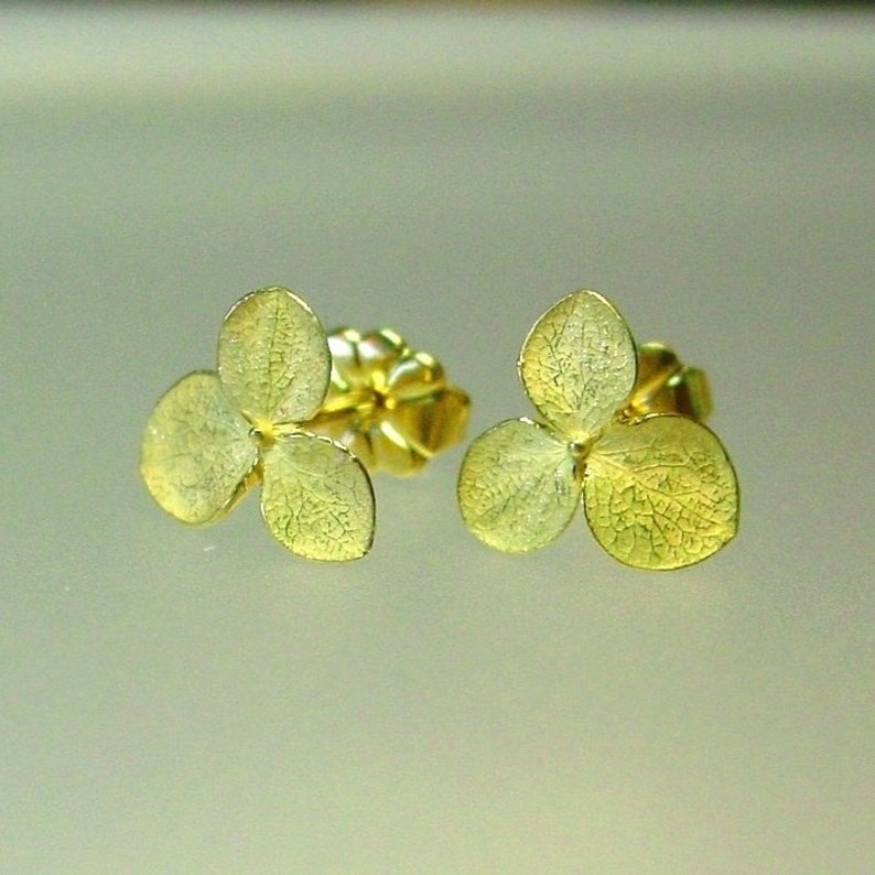 Flower Earrings, Small Gold Stud Earrings, 18k Yellow Gold Hydrangea Earrings, Post Earring, Small Flower Earrings, Made to Order image 1