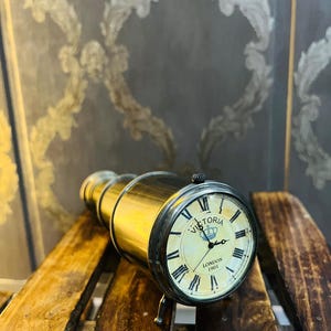 Antique Handicraft Decoration Brass Clock Table Top Shape Round Home Decor Set