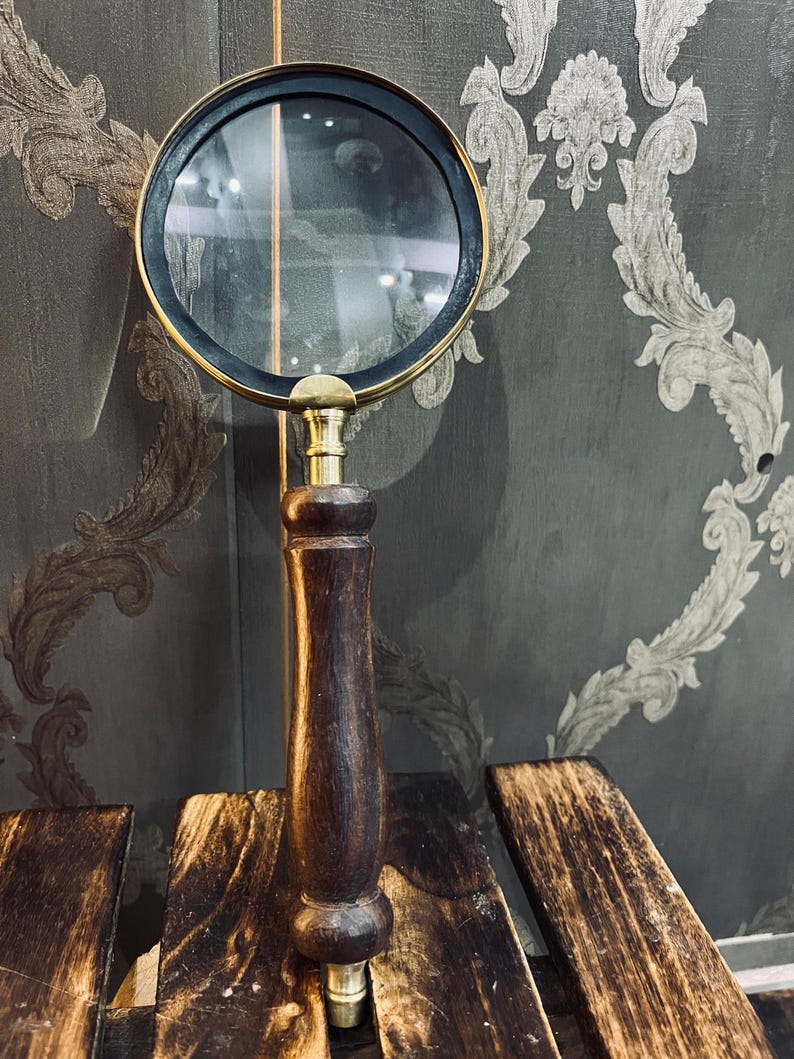 Vergrootglas in Antiek en Kunst
