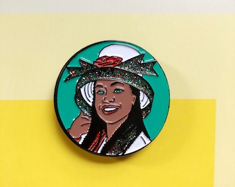 Dionne Davenport Enamel Pin (CLUELESS)
