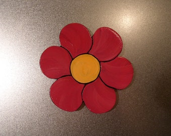 Daisy Magnet (pink and orange)