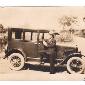 vintage PHOTO Proud Man Posing with Old Car Model T Automobile